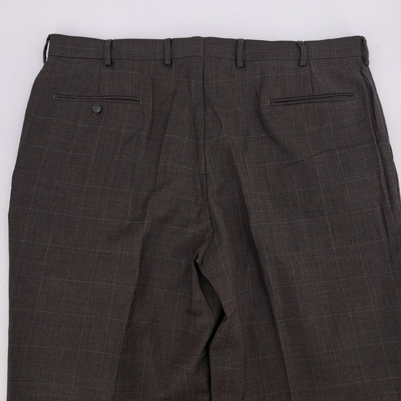 Jos A Bank Mens 46L Plaid Wool Traveler's 2 Piece Suit Windowpane Pants 41x31 - Picture 15 of 16